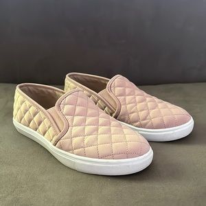 Blush Steve Madden Slip ons
